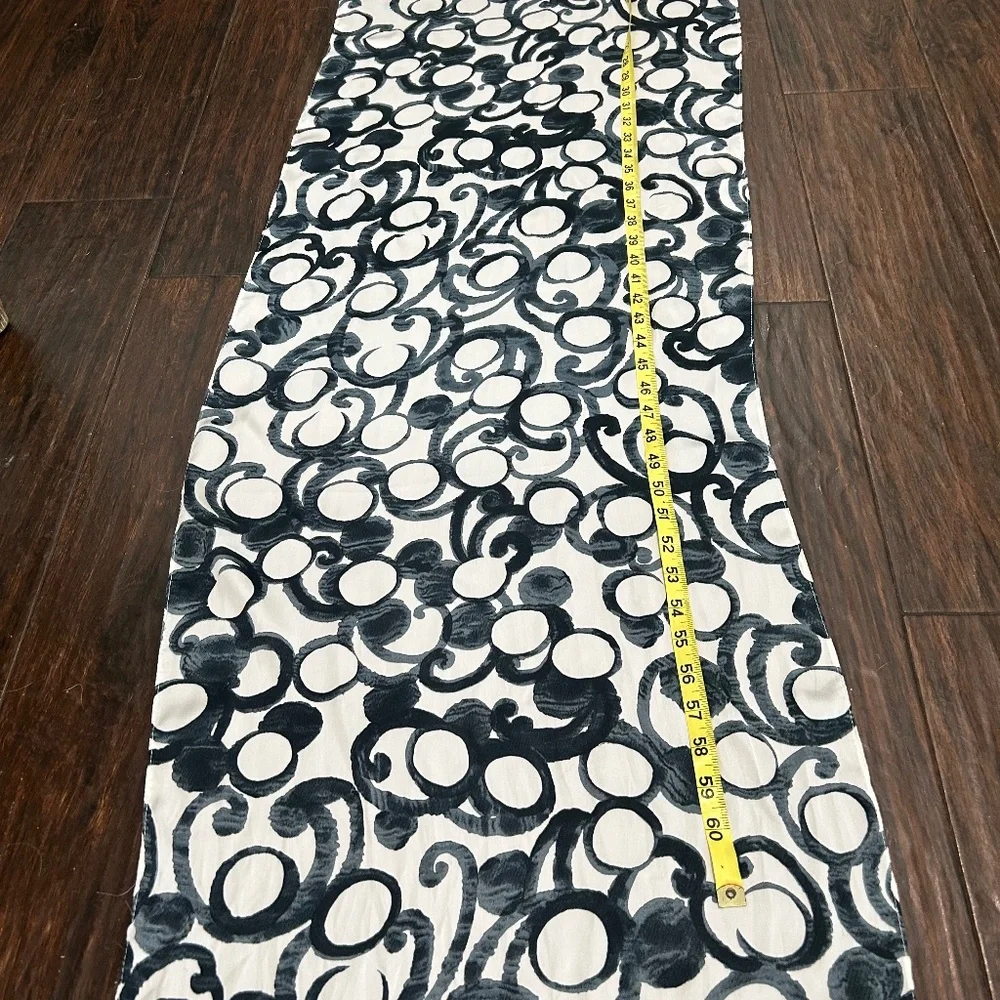 🧣EUC - BEAUTIFUL SCARF